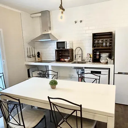 El Piso Del Patio Chico Ávila