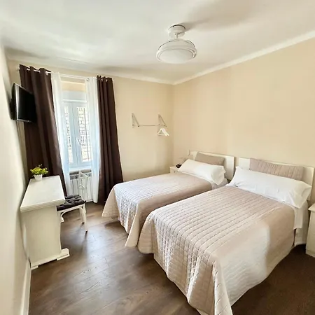 El Piso Del Patio Chico 아파트 Ávila