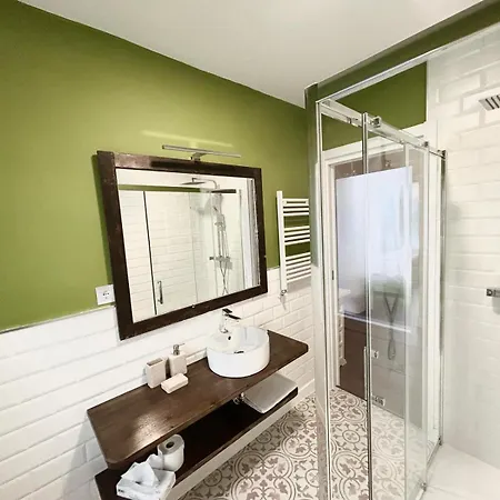 El Piso Del Patio Chico Ávila